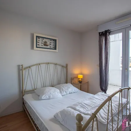 Grand Duplex Avec Terrasse Et Piscine - Fr-1-825-62 La Rochelle (Charente-Maritime)